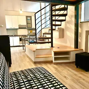 Kibilù - Via Caldara Appartamento Milano