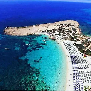 Ξενοδοχείο Dome Marina &