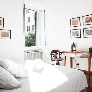 https://porta-latina-apartment.it-romehotels.com