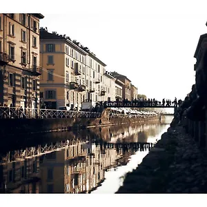 Appartement Taking A Walk In The Beating Heart Of Navigli, Milan