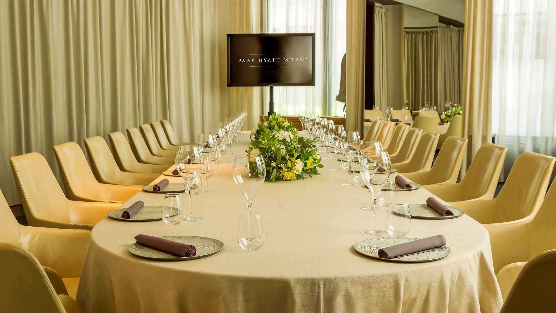 Hotel Park Hyatt Milano 5*,  Italia