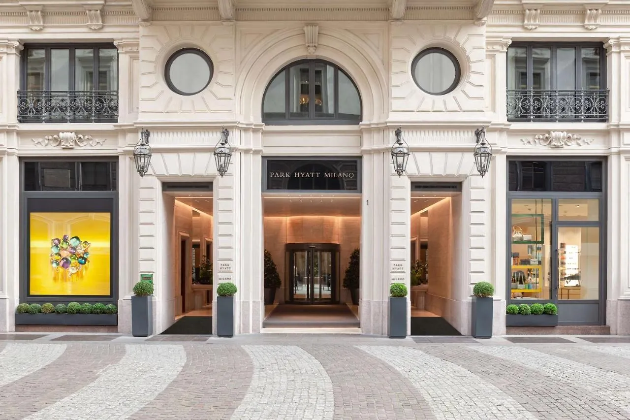 Park Hyatt Milano Hotel 5*,  Itália
